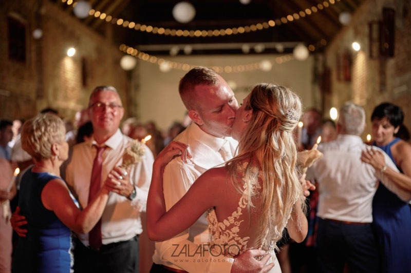 Esküvői fotó - Szécsisziget - lakodalom - ZalaFoto